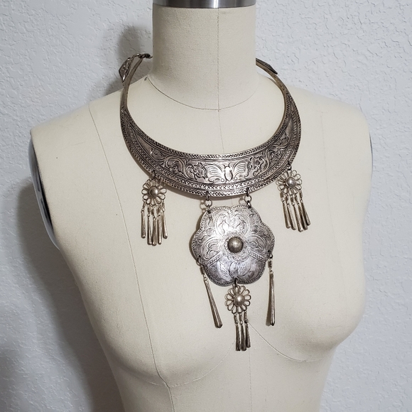 Hmong Hill Tribe Necklace / SOLD - Picture 2 of 5